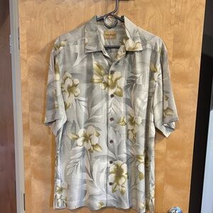 Tommy Bahama Men's Floral Button Down Shirt - Gray and Cream